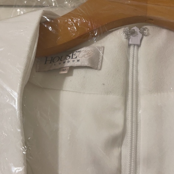 Akali House of CB Dress - Picture 9 of 12